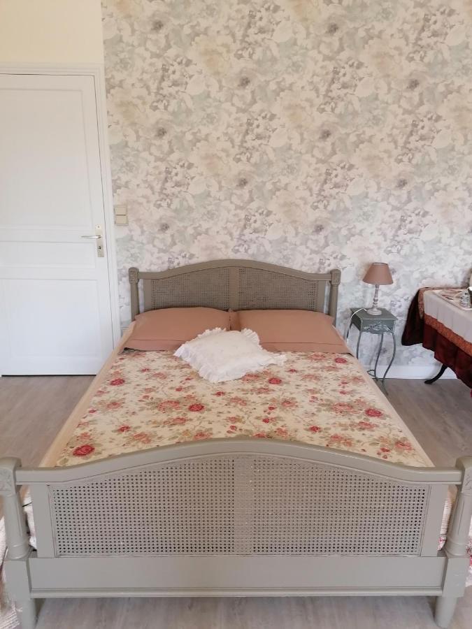 Chambre D'Hotes Esprit De Famille Landreville Экстерьер фото