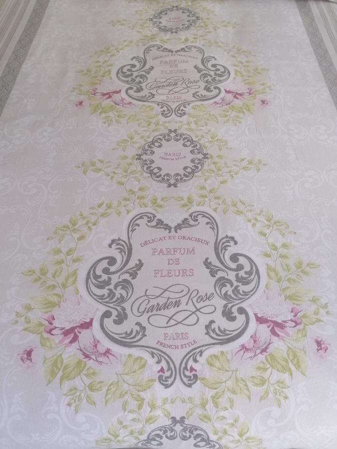 Chambre D'Hotes Esprit De Famille Landreville Экстерьер фото